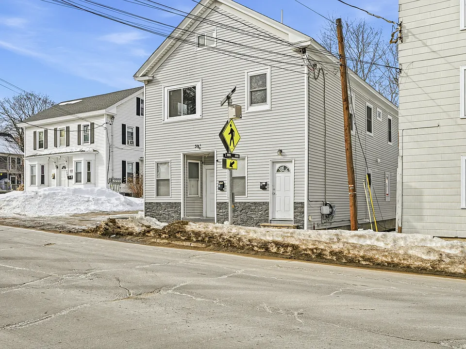 395 Court St #2