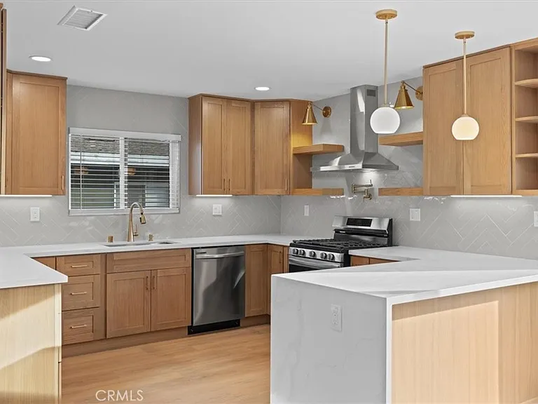 23217 Anza Ave — Photo 7