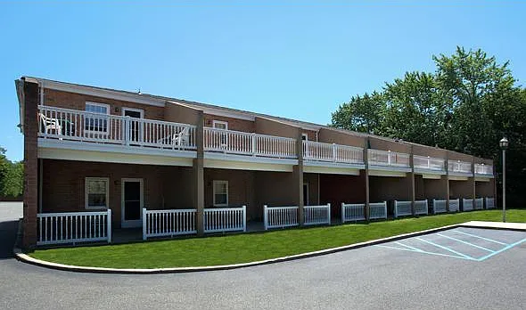 Building Photo 3