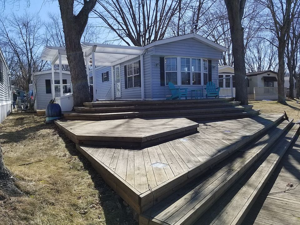 1st image of 2769 S Tamarac Dr