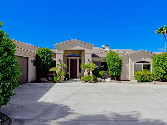 2nd image of 505 Aloha Dr