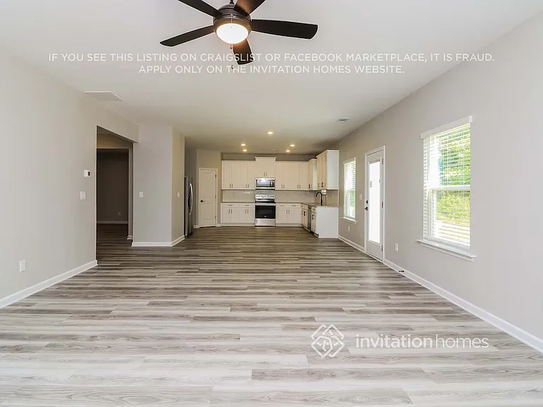 3755 Saddle Bag Ct — Photo 10