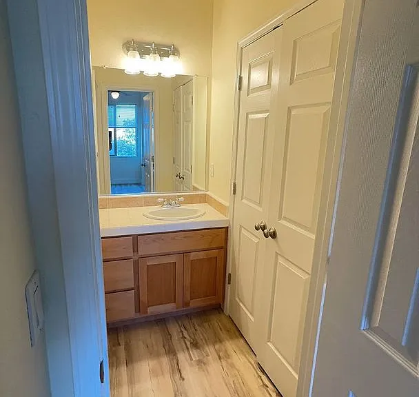2315 Glacier Pl #A — Photo 5