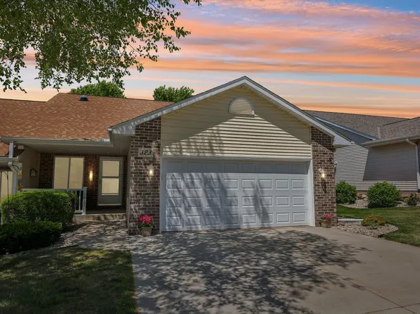 323 Lauren Ln, Watertown, WI 53094