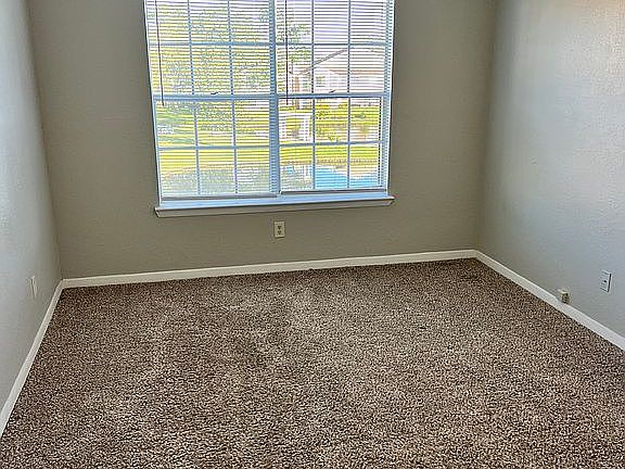 4th image of 4301 Lizshire Ln APT C306