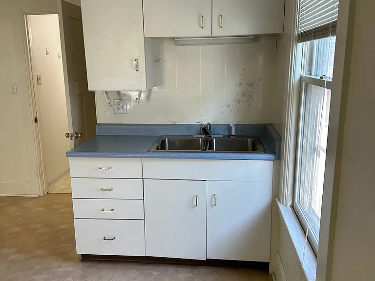 2748 Washington St #2748 — Photo 10