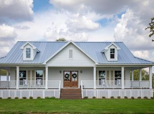 1255 County Road 260, Hallettsville, TX 77964