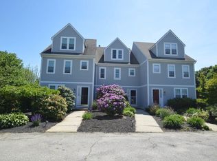 202 Fairway Dr, Middletown, RI 02842