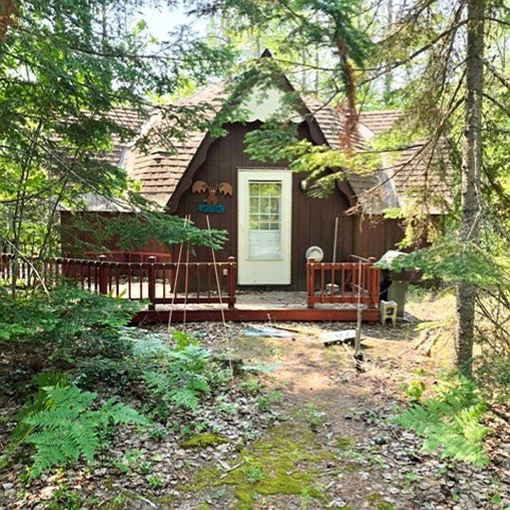 1st image of 8285 N Beaver Rd