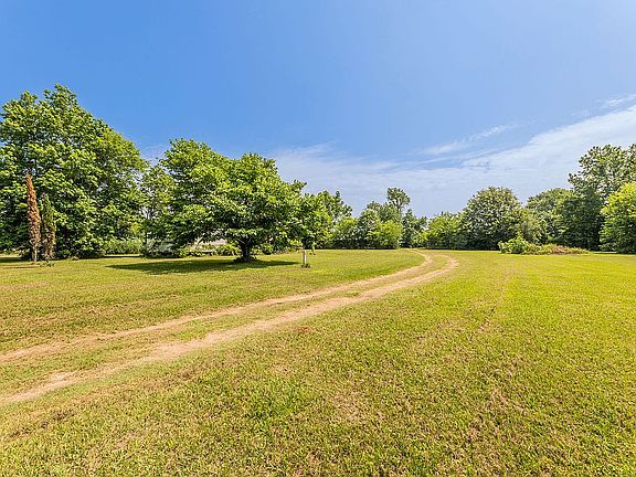 Long lane ~500ft to secludedback