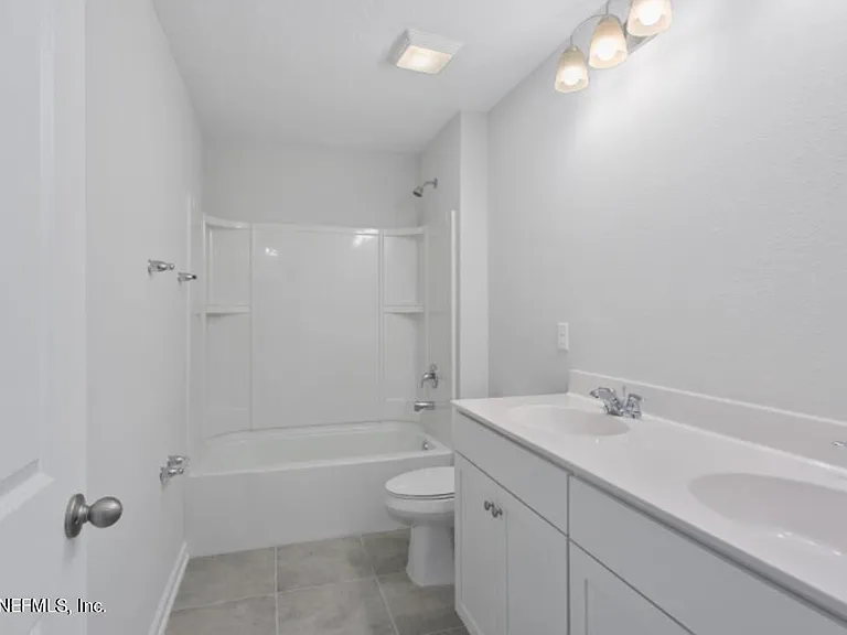 39 Starnberg Ct — Photo 24