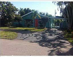 1st image of 146 SE 27th Pl