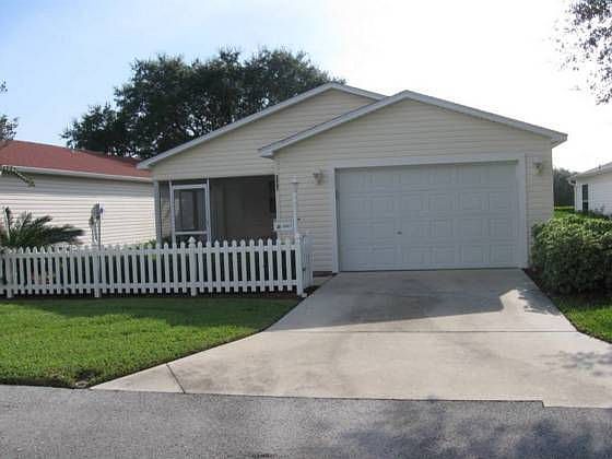 1st image of 2867 Barboza Dr