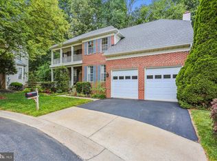 5 Heritage Farm Ct, Gaithersburg, MD