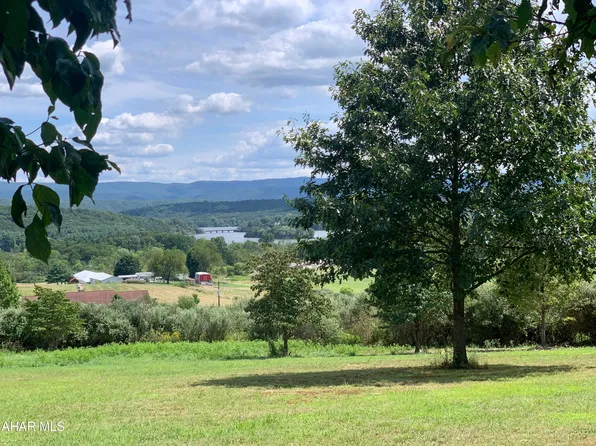 1070 Mill Rd, Schellsburg, PA 15559
