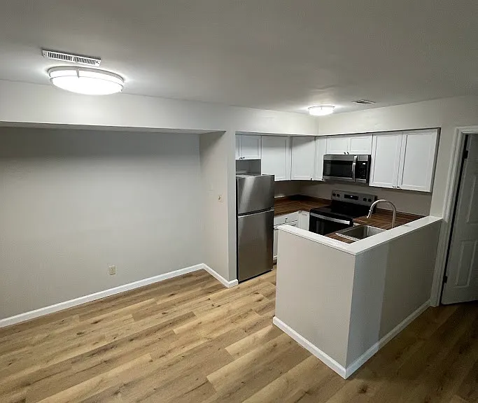 5 Hartwell Ct #5 — Photo 2