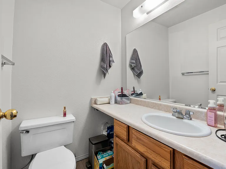 718 W 1720 N #227 — Photo 8