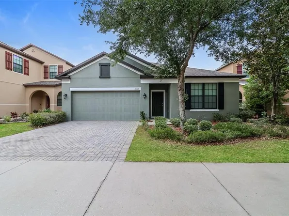 10152 Celtic Ash Dr, Ruskin, FL 33573