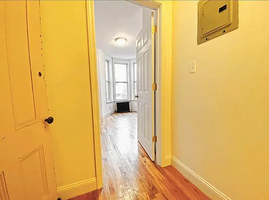 Rented by Corcoran | media 28