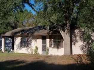 2259 W Menores Dr, Citrus Springs, FL 34434