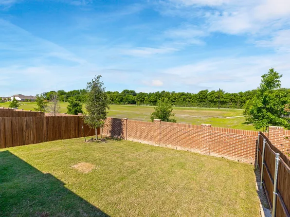 7613 Bluebell Ln, McKinney, TX 75071