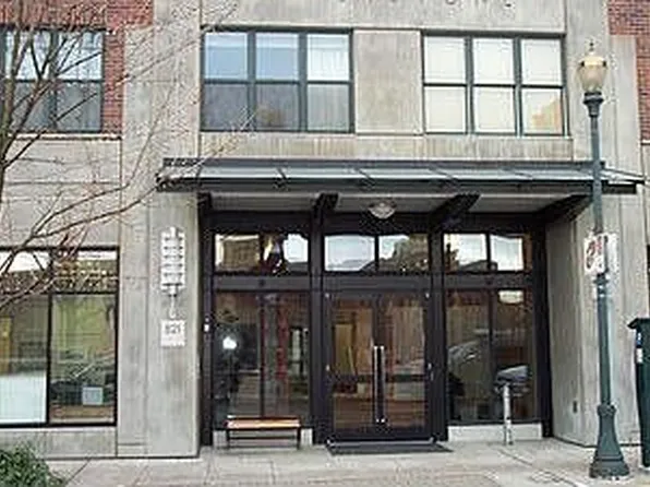 821 NW 11th Ave APT 421, Portland, OR 97209