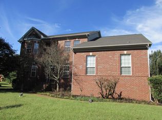 808 Caldwell Dr, Goodlettsville, TN 37072
