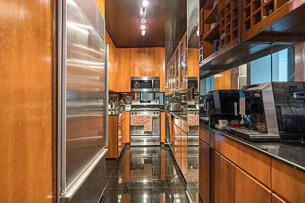 Sold by Compass | media 12