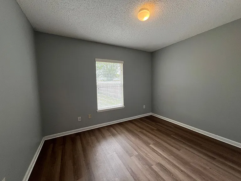 8382 S Stelling Dr — Photo 15