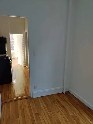 Rented by Brown Harris Stevens | media 9