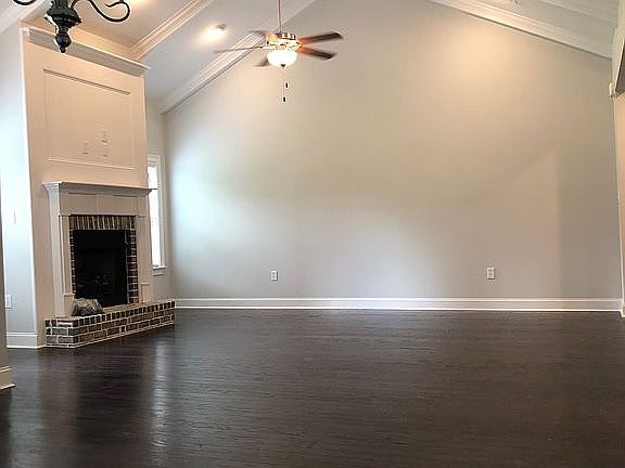 4th image of 232 Island Reserve Cir