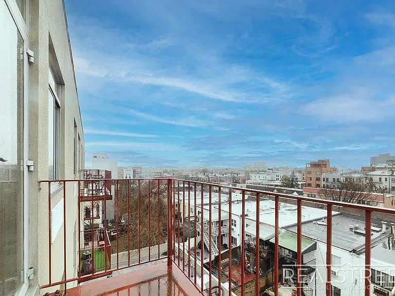 184 Noll St #5G — Photo 6