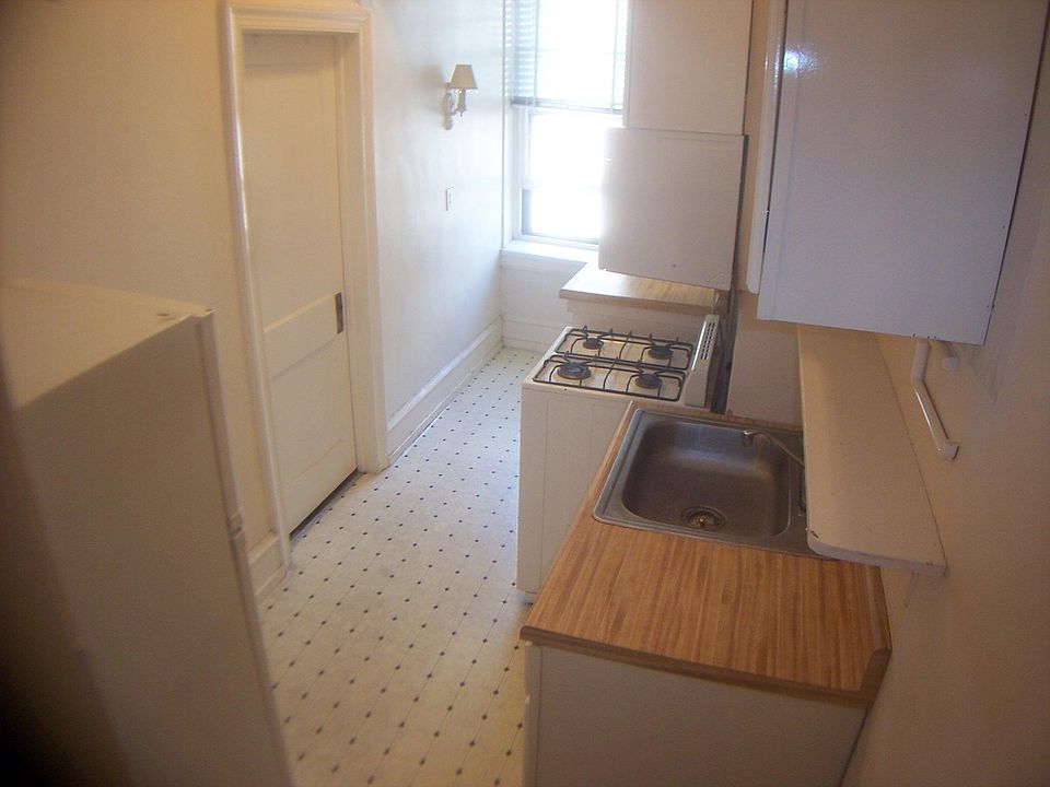 1st image of 251 S 41st St Floor 2
