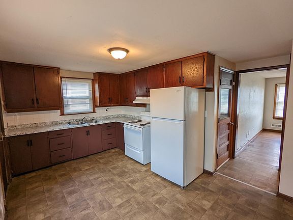 5th image of 7444 Walrond Ave