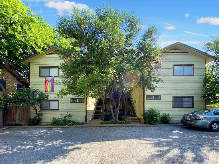 1620 Waterston Ave #105 — Photo 12
