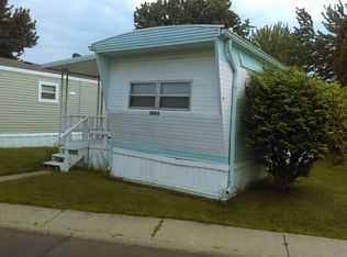 26013 1st St, Taylor, MI 48180