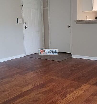 5th image of 7350 Westpointe Blvd APT 214