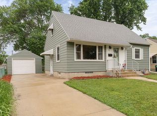 931 9th Ave NE, Rochester, MN 55906