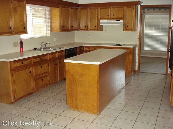 5th image of 4715 Whispering Falls Dr