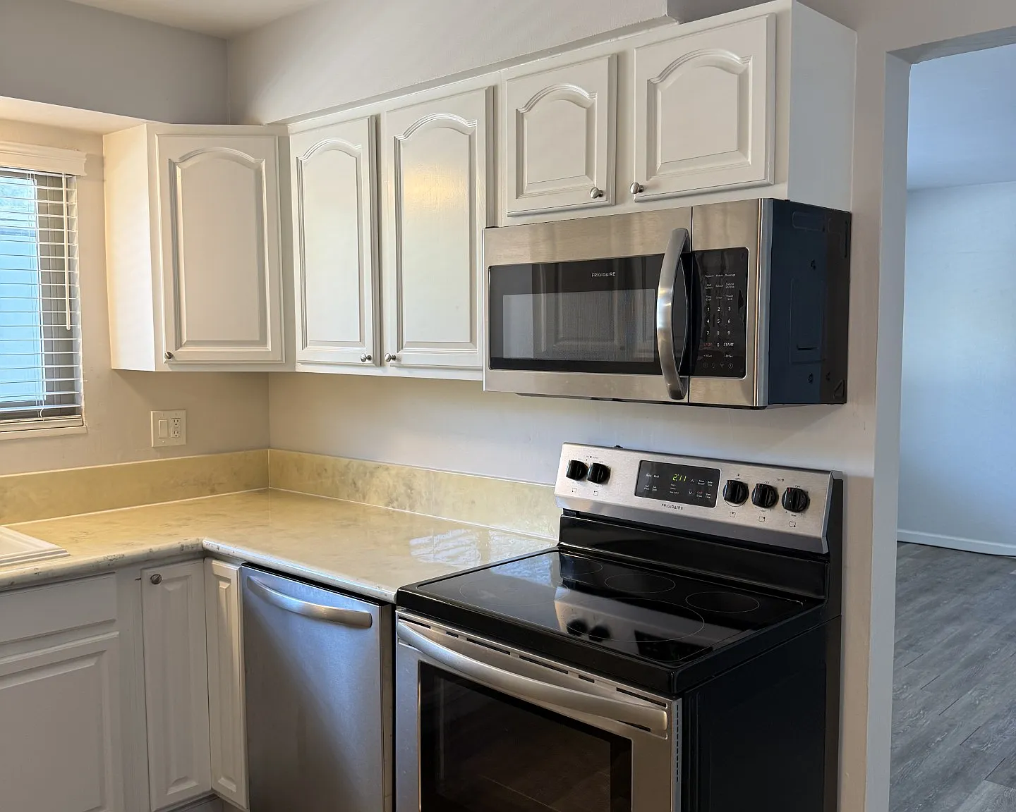 1 bed, 665 sqft, $1,695 — Photo 1