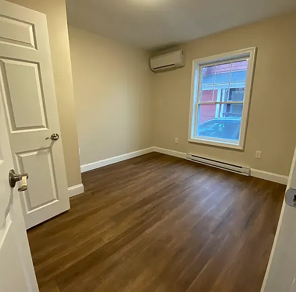 1 bed, $1,400 — Photo 3