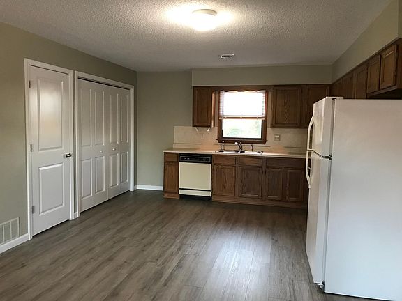 Kitchen and utility access