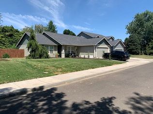 1123 SE Falbo Dr, College Place, WA 99324