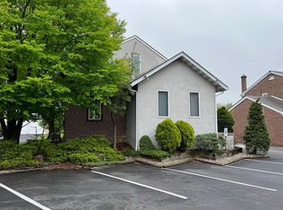 30 S Trooper Rd, Norristown, PA 19403