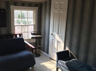 3 Hillview Ln, Stamford, CT 06905