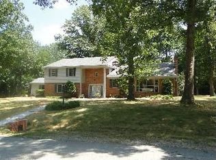 8601 Trabue Rd, North Chesterfield, VA 23235