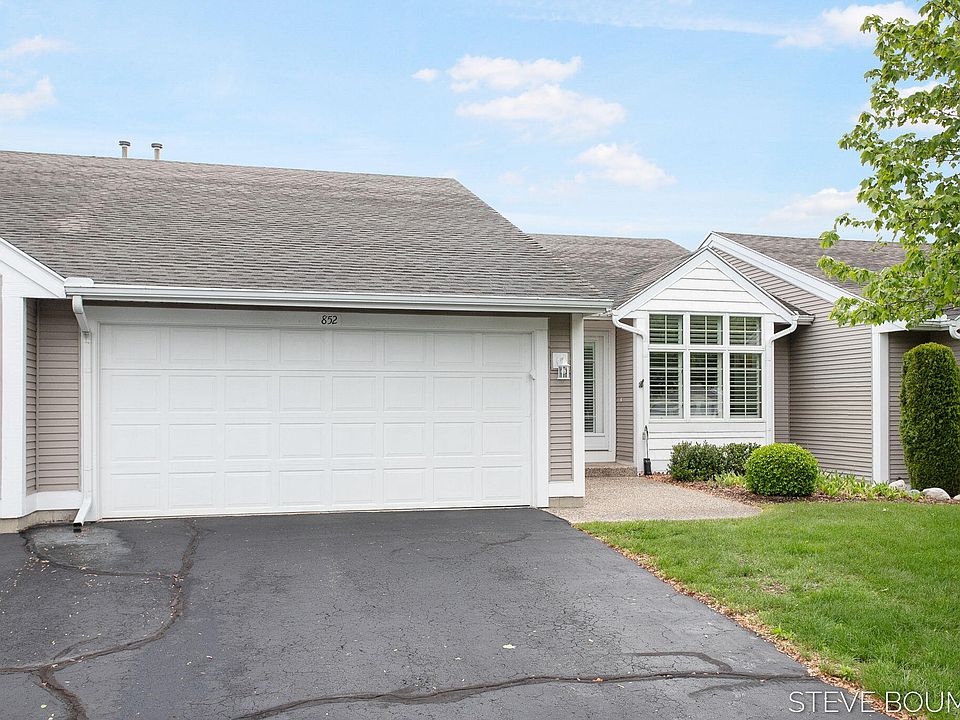 1st image of 852 Claremont Ct #40