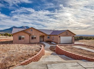 1432 Mountain Valley Rd, Edgewood, NM 87015