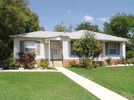 1st image of 619 ALAMETOS ST