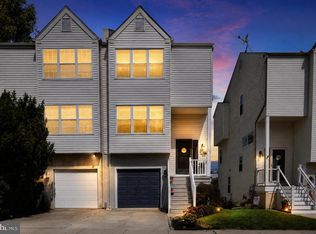 1102 Lenape Ln, Conshohocken, PA 19428